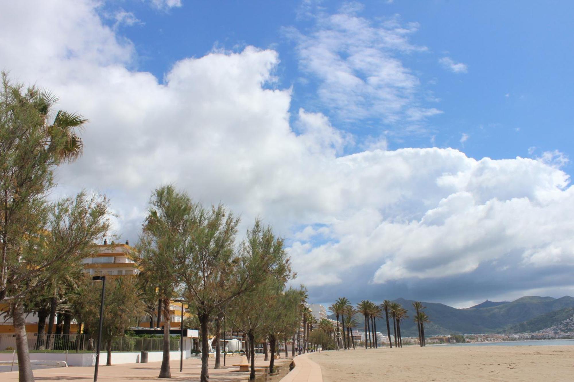 Beautiful Apartment In Front Of Beach, Pool, View 罗萨斯 外观 照片