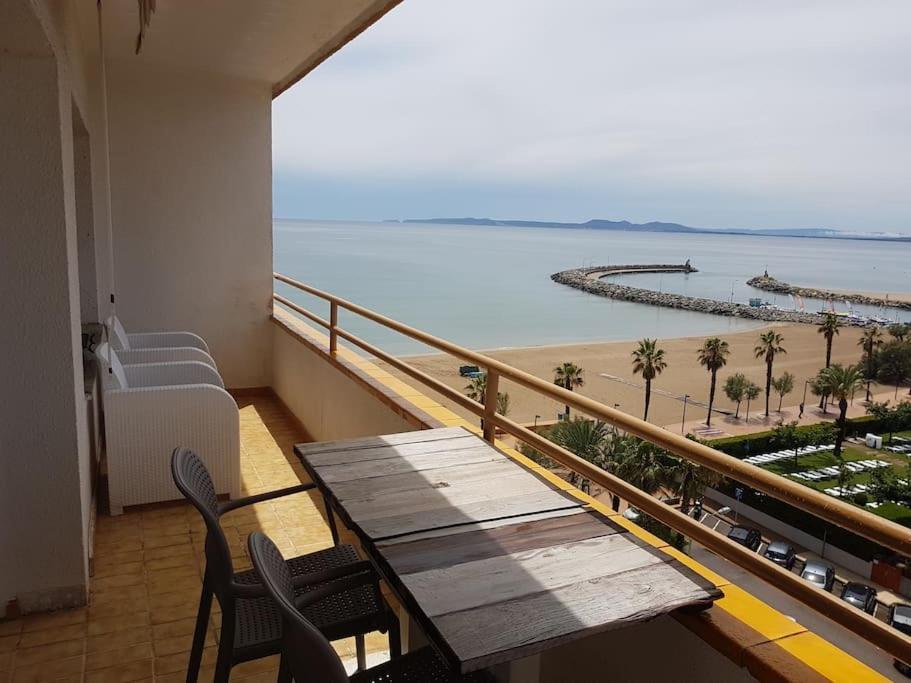 Beautiful Apartment In Front Of Beach, Pool, View 罗萨斯 外观 照片